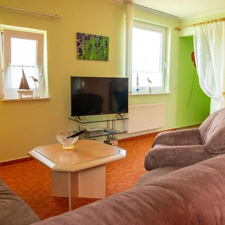 Urlaubs-Appartement Am Dorfrand Вік Екстер'єр фото