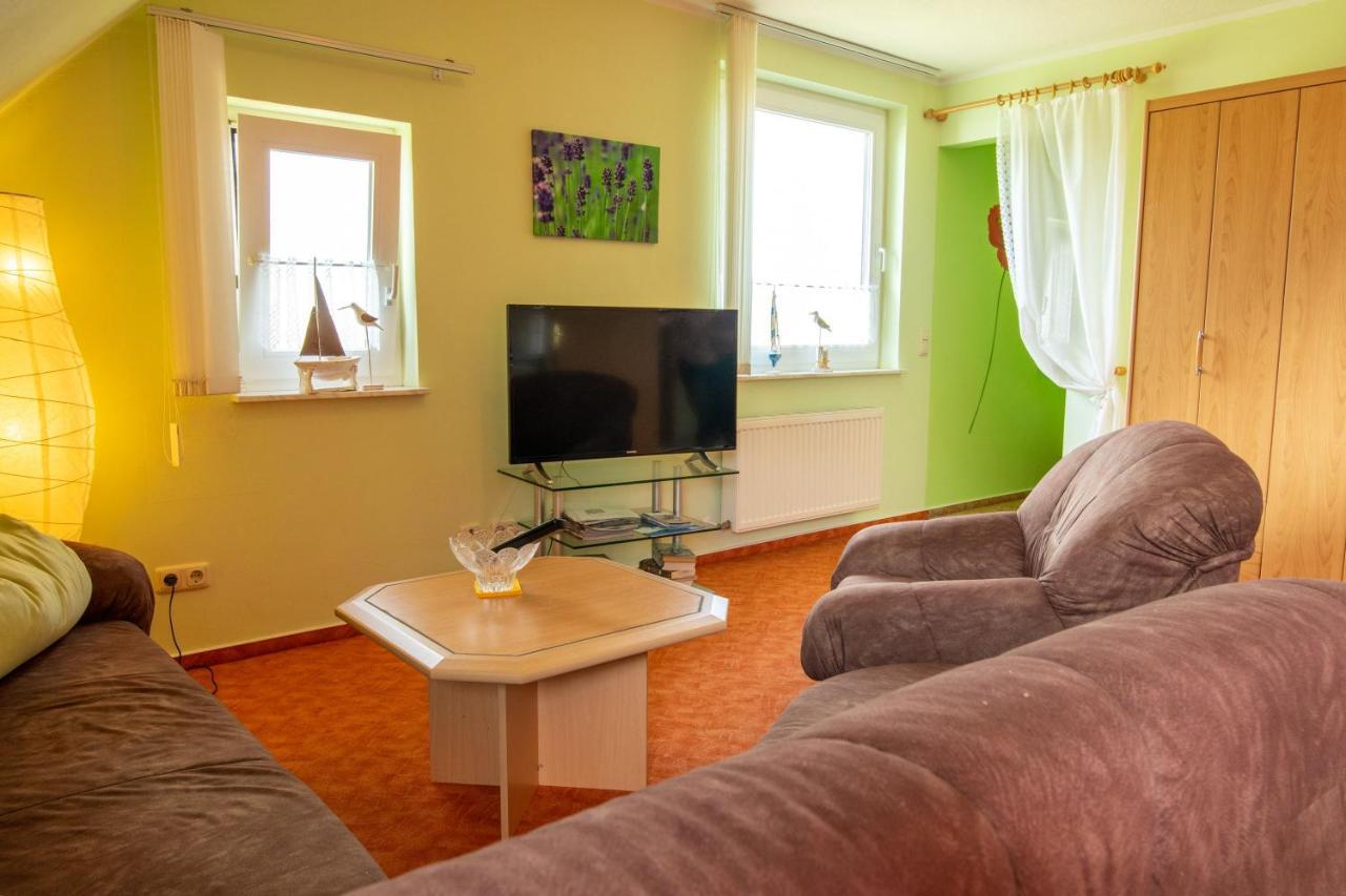 Urlaubs-Appartement Am Dorfrand Вік Екстер'єр фото